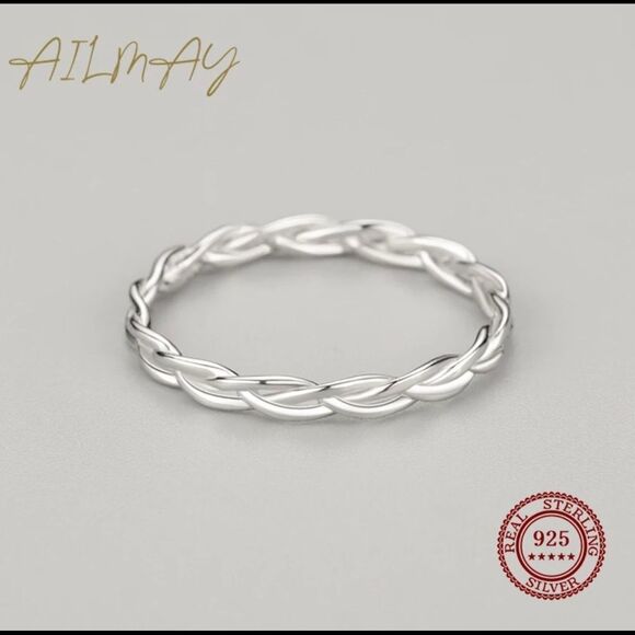 New 925 Sterling Silver Stackable Minimalist Ring size 6,7,8 - Picture 1 of 6